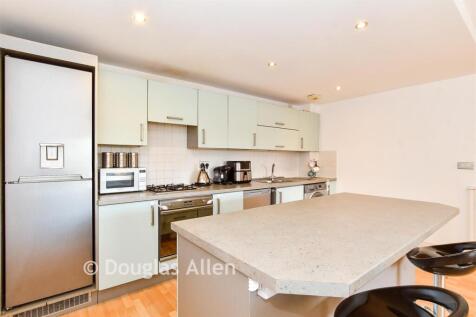 Lounge/Diner/ Kitchen