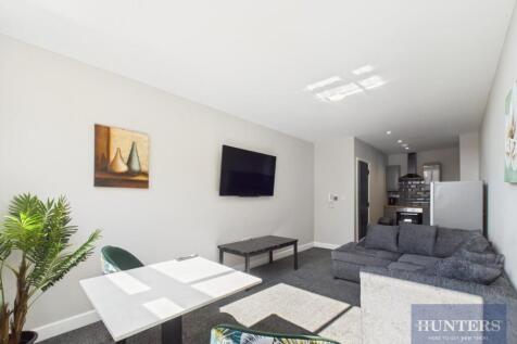 Living Area / Kitchen