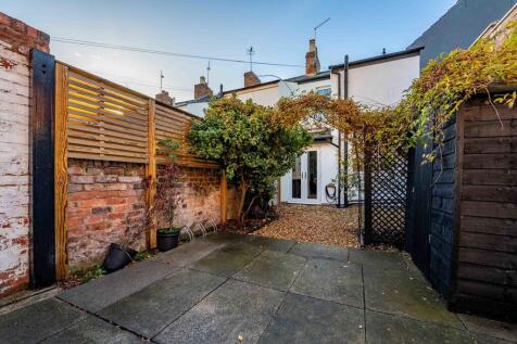 34 Westminster Rd...