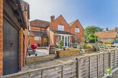 EweMove Basingstoke Estate Agents 17 Vyne Road 