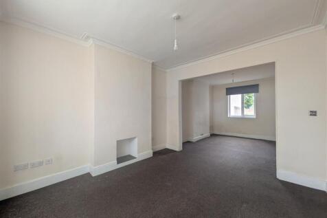 Lounge / Dining Room