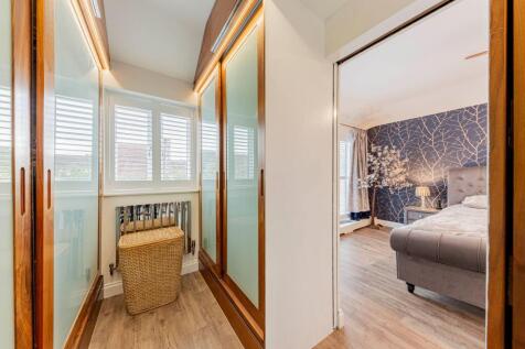 Walk in Wardrobe Bedroom One (2)