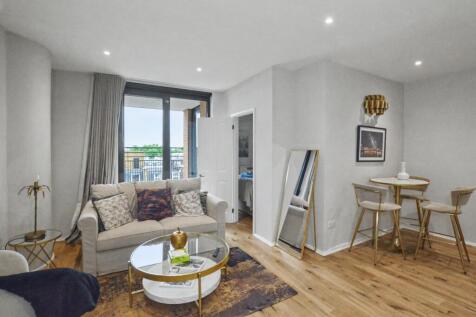 Flat 662 Point West, 116 Cromwell Road, Kensington And Chelsea, London, SW7 4XF