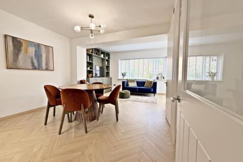 Kitchen/Diner/Family Room