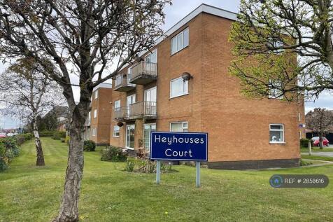 Heyhouses Court