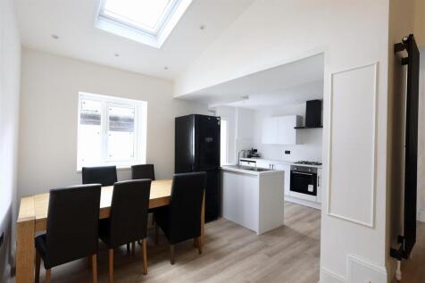 Larkspur Terrace, Jesmond, Newcastle Upon Tyne, Ne2 photo 3