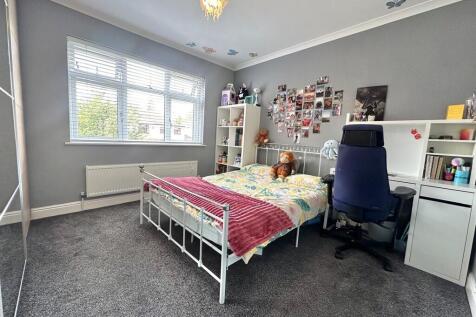 PHOTO-2025-09-07-...