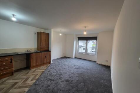 LOUNGE/KITCHEN