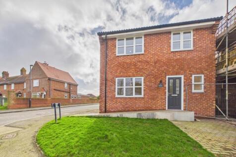 3 Bedroom Detached House - For Sale