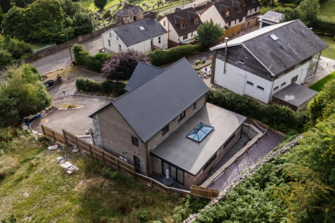 2025-08-07 WALKER &amp; LEWIS-CEFN-61