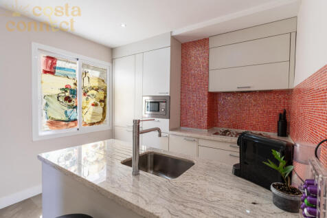 34 kitchen 