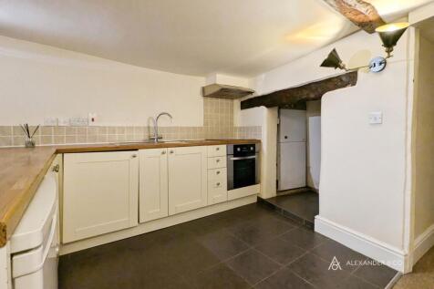 Webb Court, Causeway, OX26 photo 4
