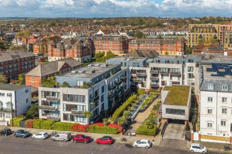 Flat 30, Southdown House -1.jpg