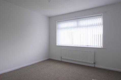 Roachburn Road, Hillheads Estate photo 3