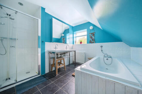 4-68222e2da1fea-1...