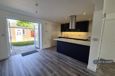 Kitchen / Dining