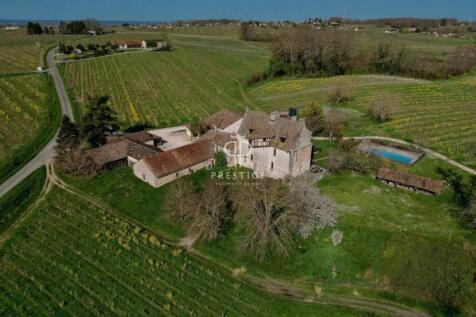 Property Image 1