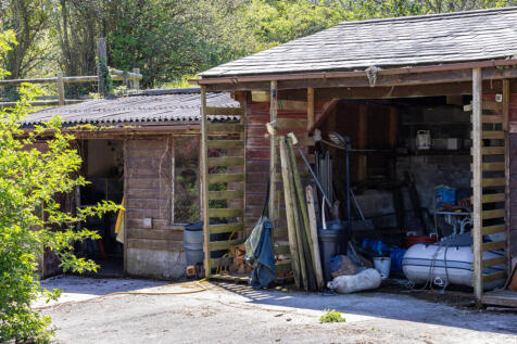 Outbuilding