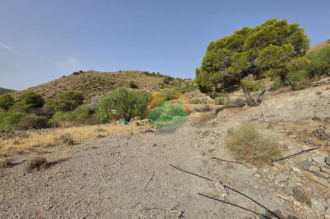 4 Bedroom Country house For Sale-ALAM67-24