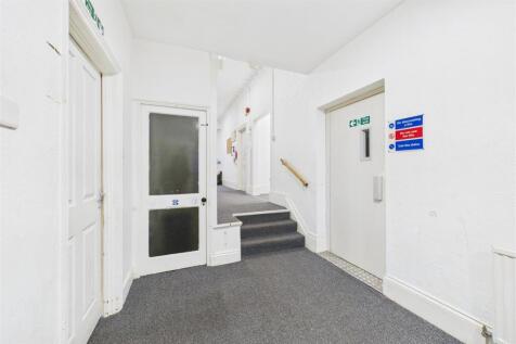 20 Cambridge Road, Clevedon, North Somerset BS21 7