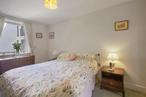 09-a50ef43a-3ad5-4b00-bf63-9a8d1db56b7dCB-MCS-Flat