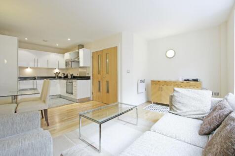Reception/Kitchen
