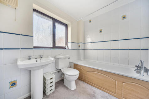 1402998-6-696fbad...