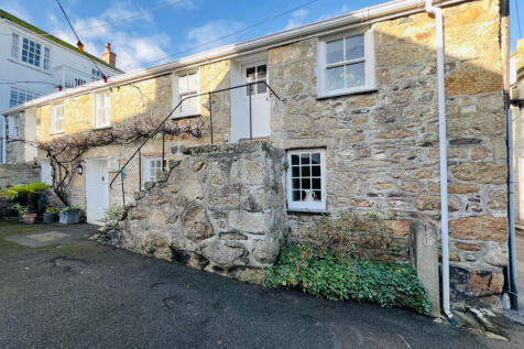 3 Bedroom End of Terrace Cottage for Sale