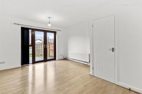 Turnberry Drive, Hailsham photo 3