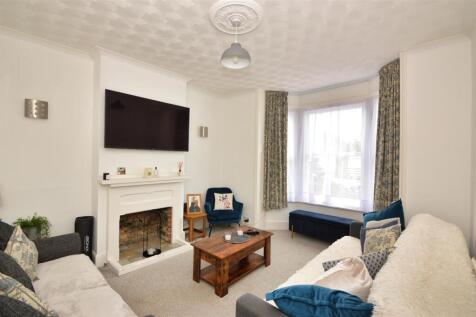 DSC_2105 (1) - Copy.jpg