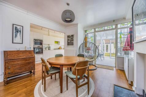 125 Kirby Road, Copnor-Small-PorticoMarketing-Sold