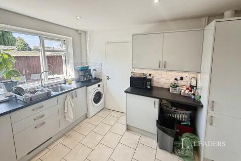 Holbeach Road, Spalding, Lincolnshire, PE11 photo 5