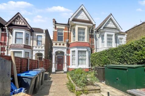 37c Sellons Avenue, Harlesden, London NW10 4HJ
