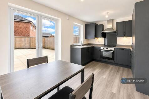 Longwall Drive, Wigan, WN2 photo 4