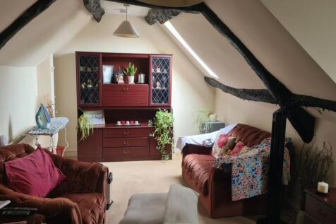 19b living room
