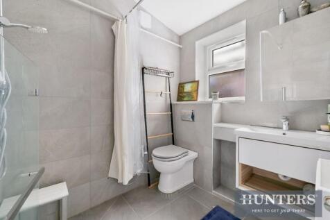 GREAT WEST ROAD-11.jpg