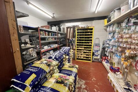 Workshop for sale Image 8