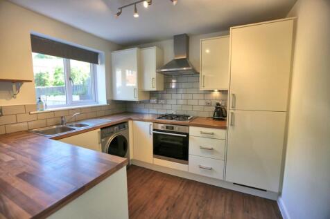 Leat Place, Bollington photo 3