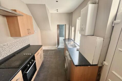 Lightning Estates are proud to present this spaci