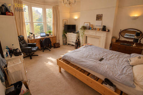 St Micheal's Road, Headingley, Leeds  photo 5