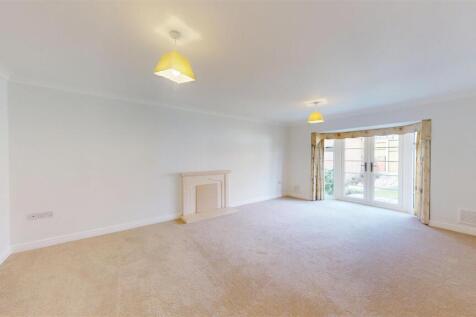 Hunters Gate, 53 Living Room.jpg
