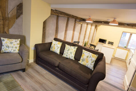 Apartment 2  Harnall Court photo 3