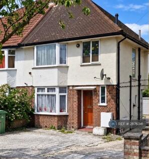 2-bed flat on Selborne Gardens, London, NW4, £2,200/mo