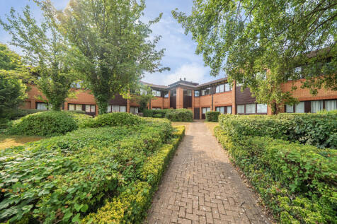 1318099-18-6874c0...