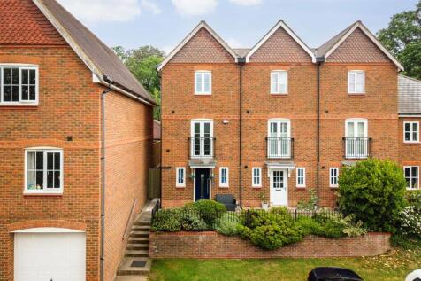71 Weavers Mead-17.jpg