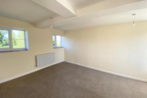 lower mill Living Room.jpg