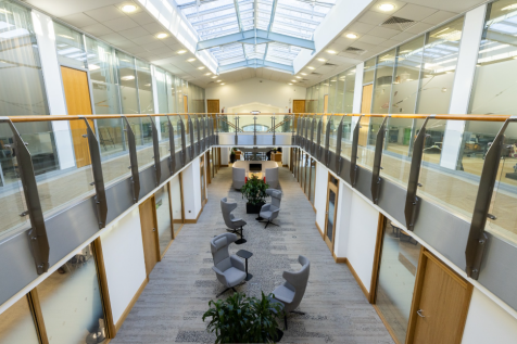 Serviced Office to rent Image 4