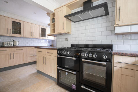 1340790-15-68b6f9...