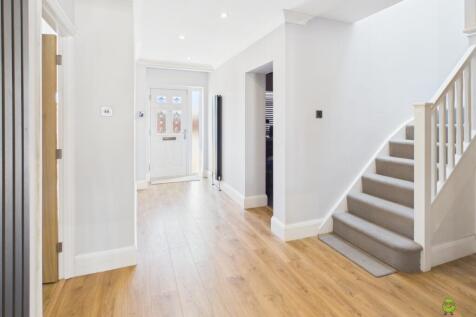 Entrance Hall Presented by James Hillier of Ewemov