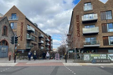 12 - Wapping Wharf